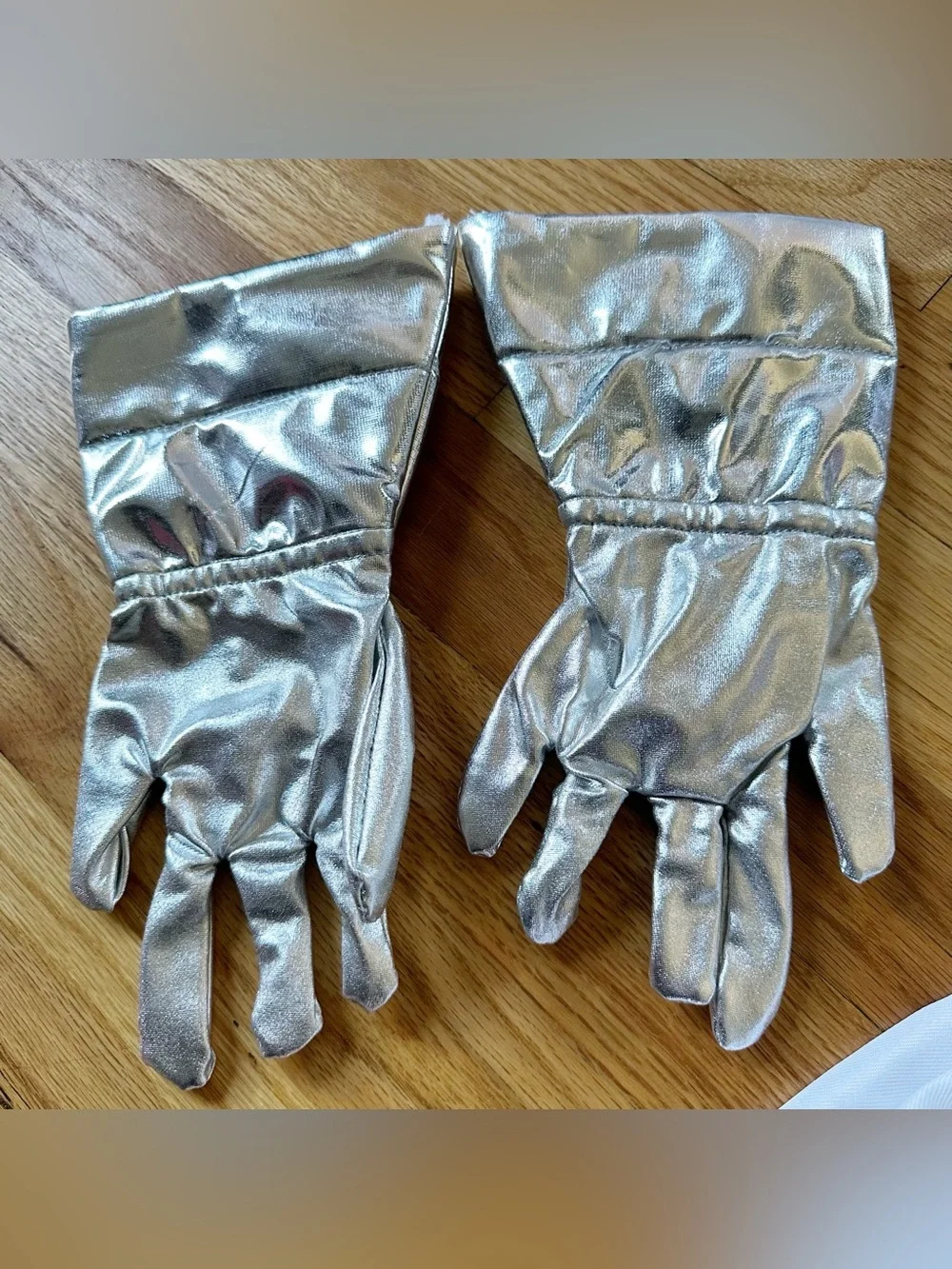 Melissa & Doug Astronaut Costume Kids 3-6 Space Explorer Helmet Gloves